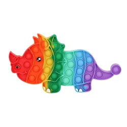 Mini jouets en forme de Triceratops arc en ciel pour enfant, soulage la décompression, Design mignon, jouet sensoriel, cadeau pour l'enfant 