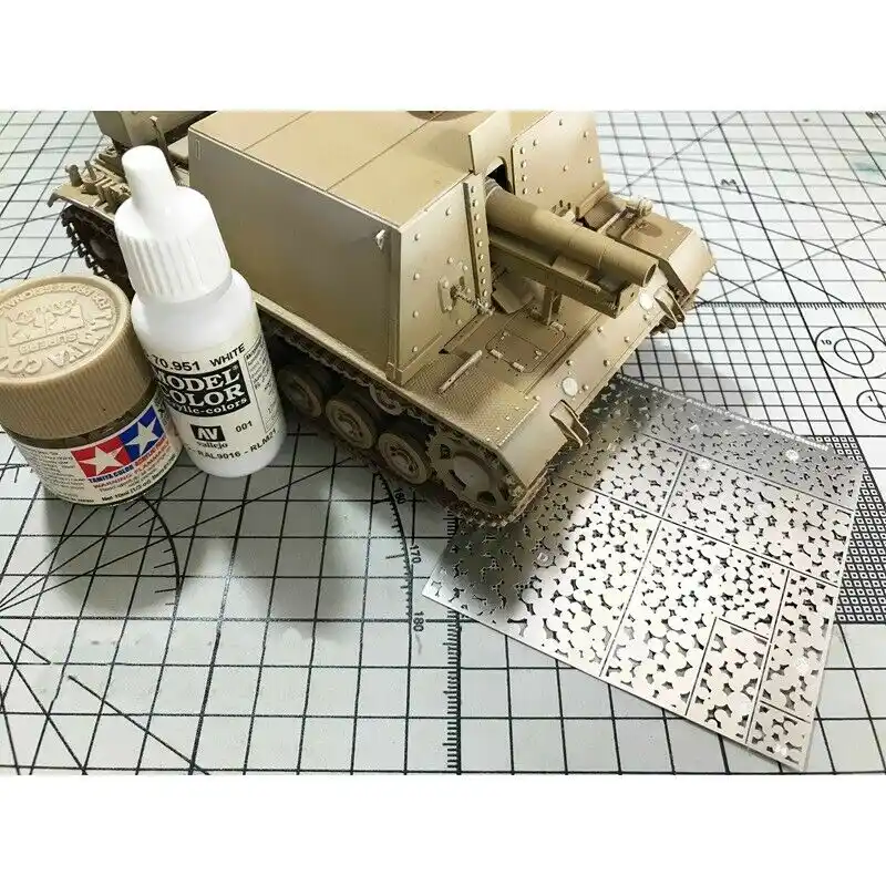 HOT 1/35 WWII German Armour Ambush Camouflage Leakage Spray Stenciling Template