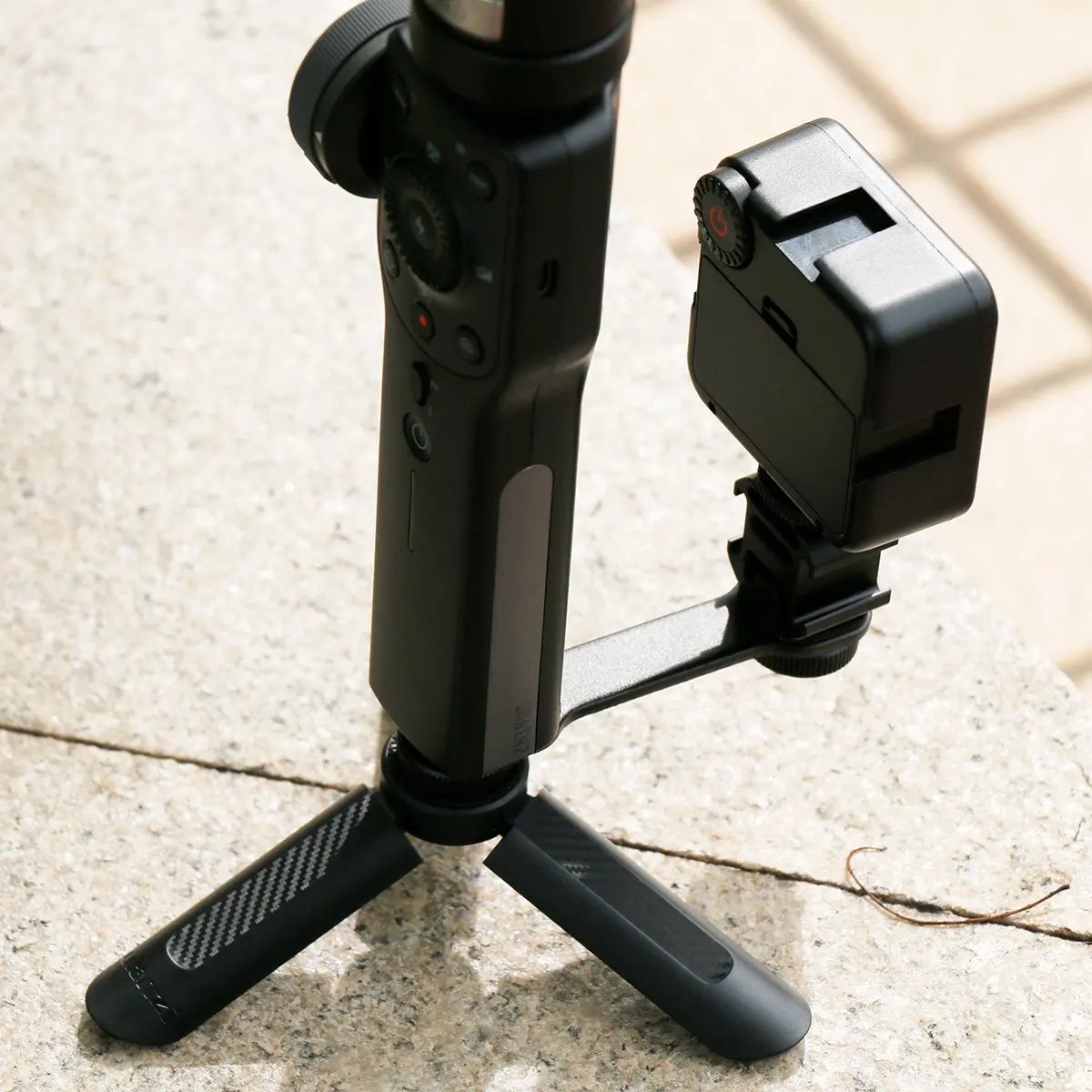 Тройной холодным башмаком Микрофон светодиодная лампа для видеосъемки светильник Набор для DJI OSMO Mobile 2 Zhiyun Smooth 4/Feiyu Vimble 2 шарнирный стабилизатор для камеры GoPro