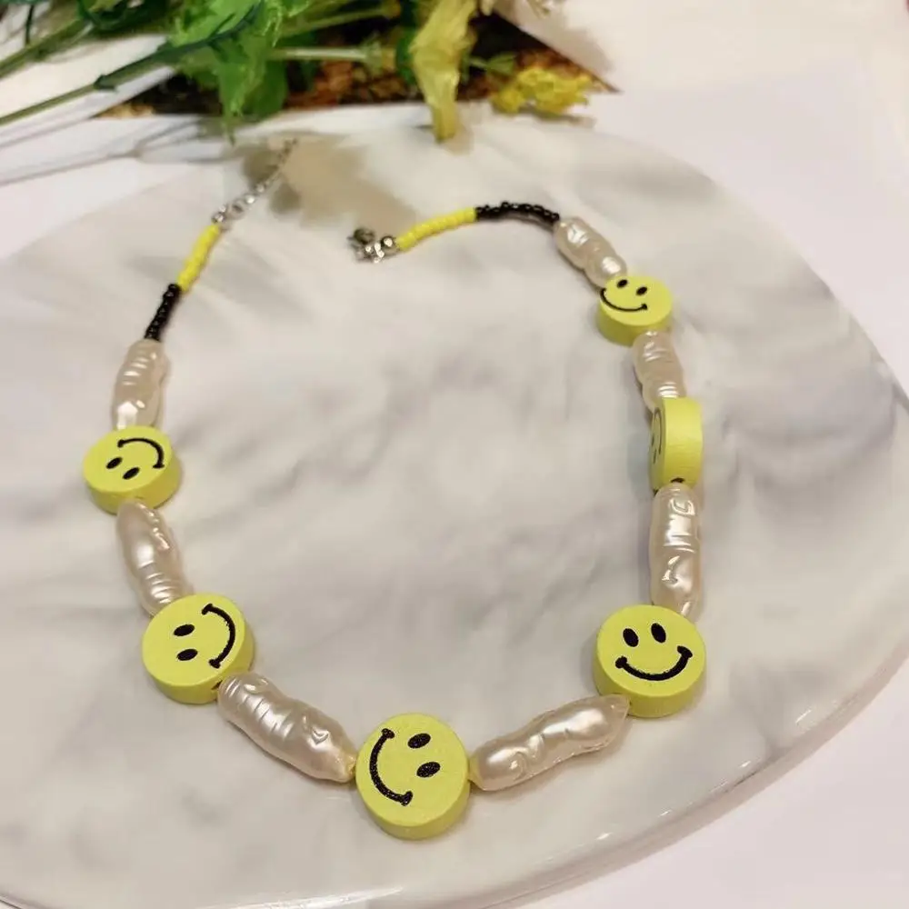 

Popular Women's Design Necklace Uses Natural Freshwater Pearl Irregular Shape Sidonted With Smiley Face Specialdesignednecklace