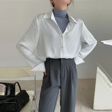 

2022 New Spring Autumn Women's Long Sleeved Design Blouse Niche Lapel Loose Vertical Striped Shirt For Ladies Base Chic Tops