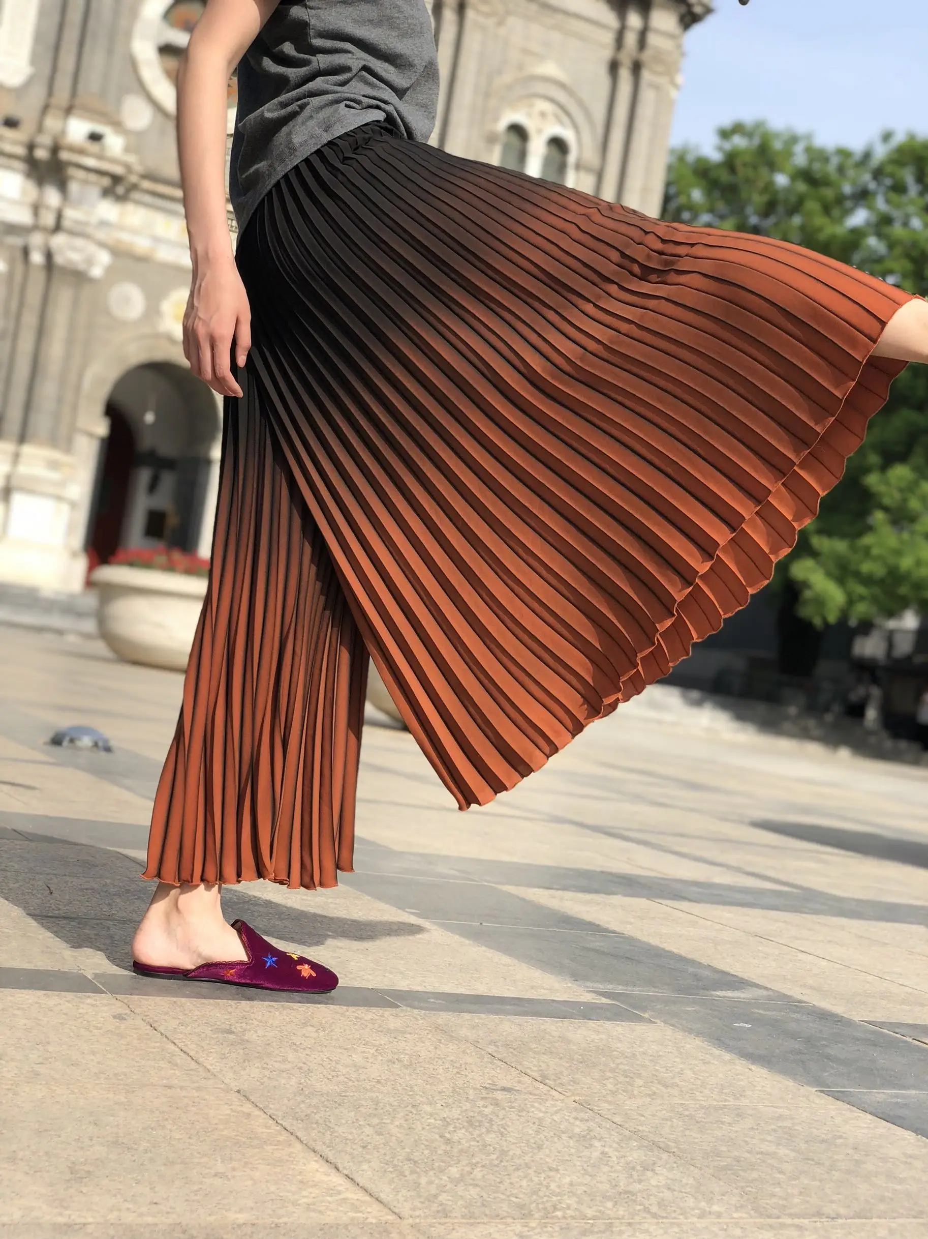 MIYAKE плиссированные мягкие гладкие Большие размеры женские новые брюки градиент широкие брюки - Цвет: 2
