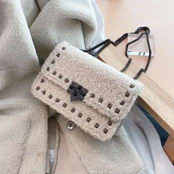 

French Designer Fashion Chain Diagonal Shoulder Bag & Rivet Plush Square Bag Width 22cm High 14cm Thickness 8cm