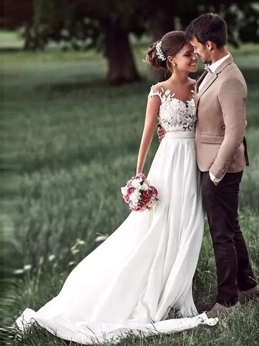 

Bohemia Beach Long Wedding Dress White Lace Appliques Bridal Wedding Dresses Short Sleeves A Line Wedding Dress vestidos noiva