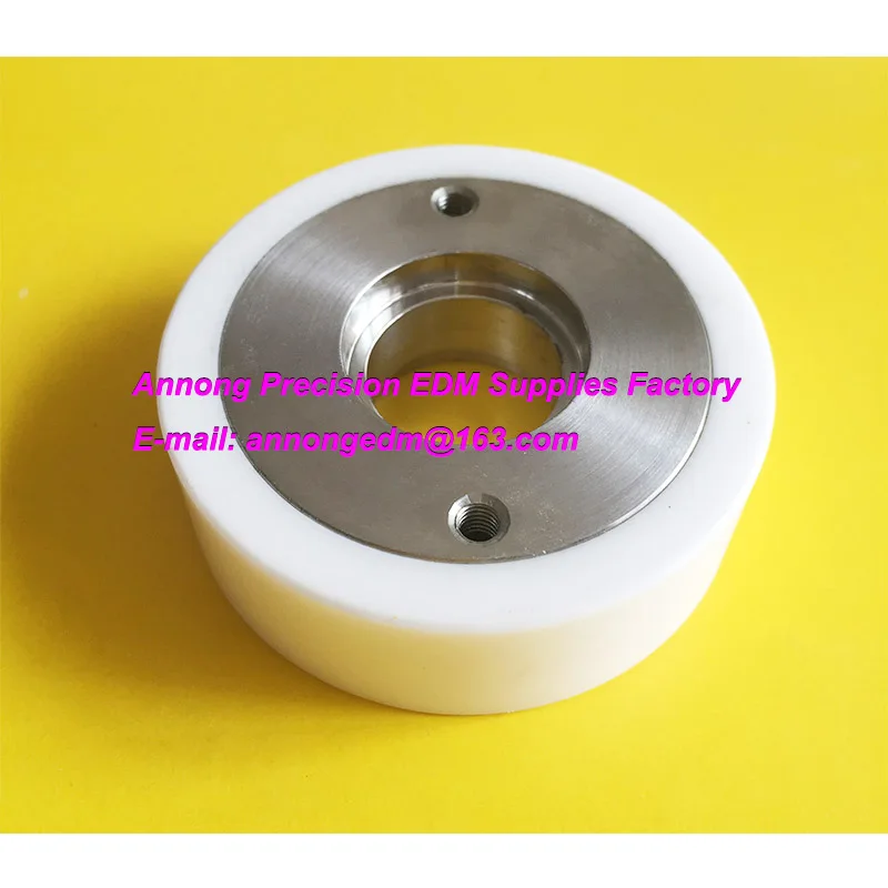 

M407 Pinch Roller (White Ceramic+SUS),X058D340G51,57x19x18t mm for DWC-FX.RA.FX-K series. FA20