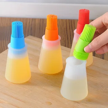 

Portable Silicone Oil Bottle With Brush Grill Oil Brushes Liquid Oil Pastry Kitchen Baking BBQ Tool Kitchen Tools For BBQ