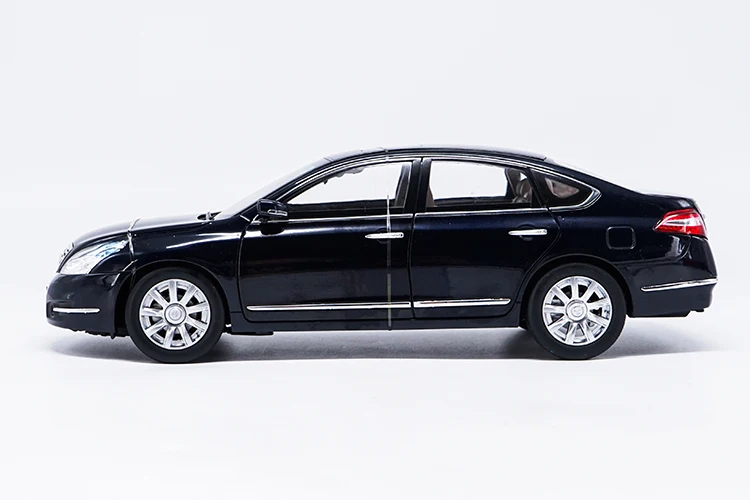 1:18 высокое тщательное NISSAN TEANA сплав модель автомобиля статические металлические модельные автомобили с оригинальной коробкой