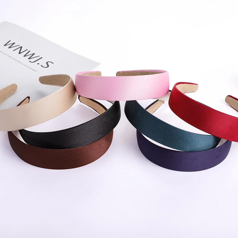 

Simple hair hoop women wash face wide side headband solid color hair hole hairpin sweet pressed hair Korean version head hole wo