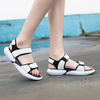 

Women Sandals Summer Couple Casual Flats Comfortable ankle strap Leisure Shoes Unisex Fashion Slippers Wedge Sandals soft sole