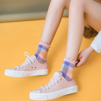 

2020 spring and summer new female socks Japanese fungus curling plaid ladies tube socks college style fashion cotton socks