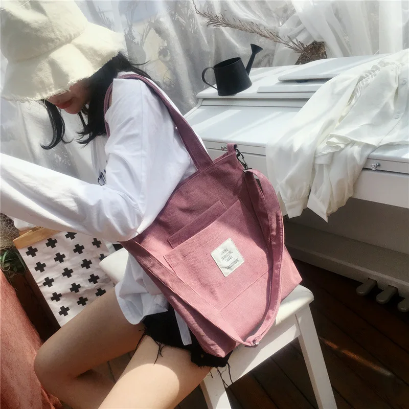 รูปสินค้า กระเป๋าสะพายผ้าใบผู้หญิง Corduroy Tote น่ารัก