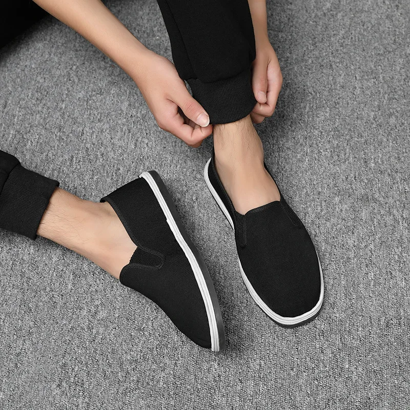 

Old Beijing Cloth Shoes Men's Strong Cloth Soles plus Velvet Resin Sole Anti-slip Middle-aged Cloth Shoes Black Fabric Shoes