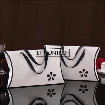 

100pcs/lot Orange Black white Large bag pillow box With handle Scarf Underwear Packaging Box 32*20*5.5cm