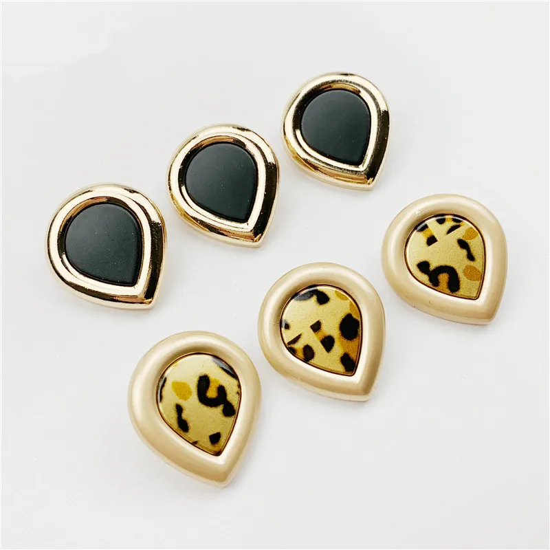 

6pc 25mm Black Leopard Irregular Button Gold Edge Metal Shank Buttons Sewing for Coat Clothing DIY Water Drops Shape Accessories