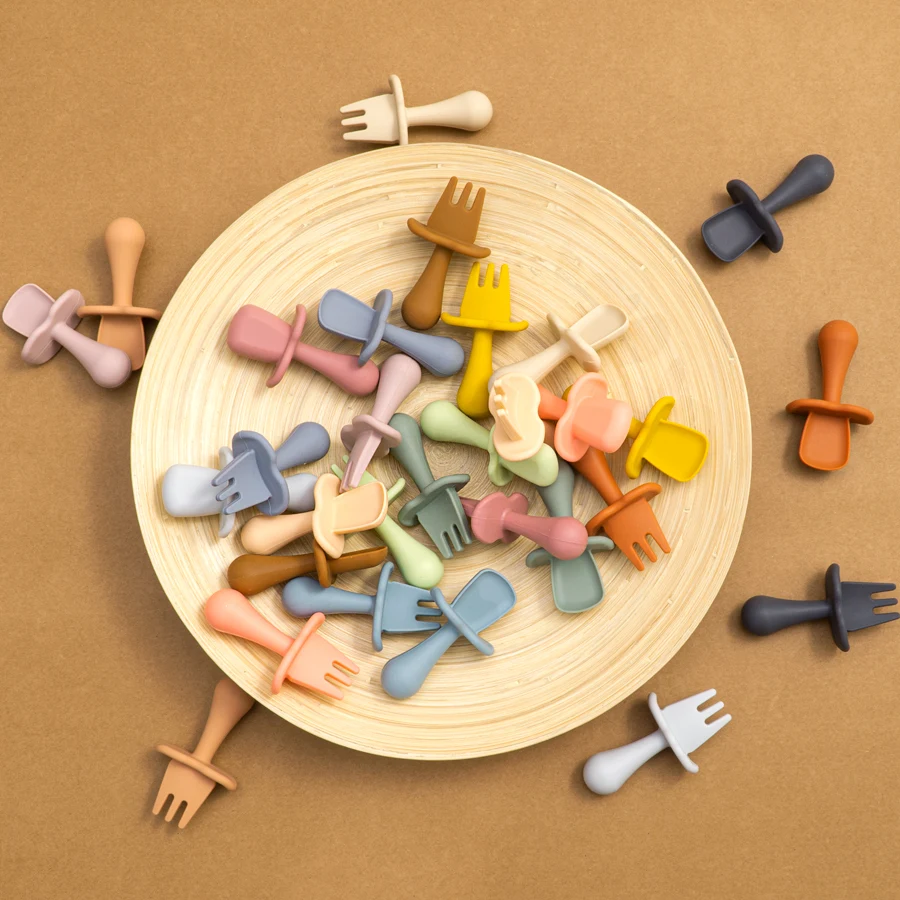 New Baby Feeding Silicone Mini Spoon Fork Baby Utensils Newborn Training Manipulative Ability Children's Tableware Baby Stuff 2