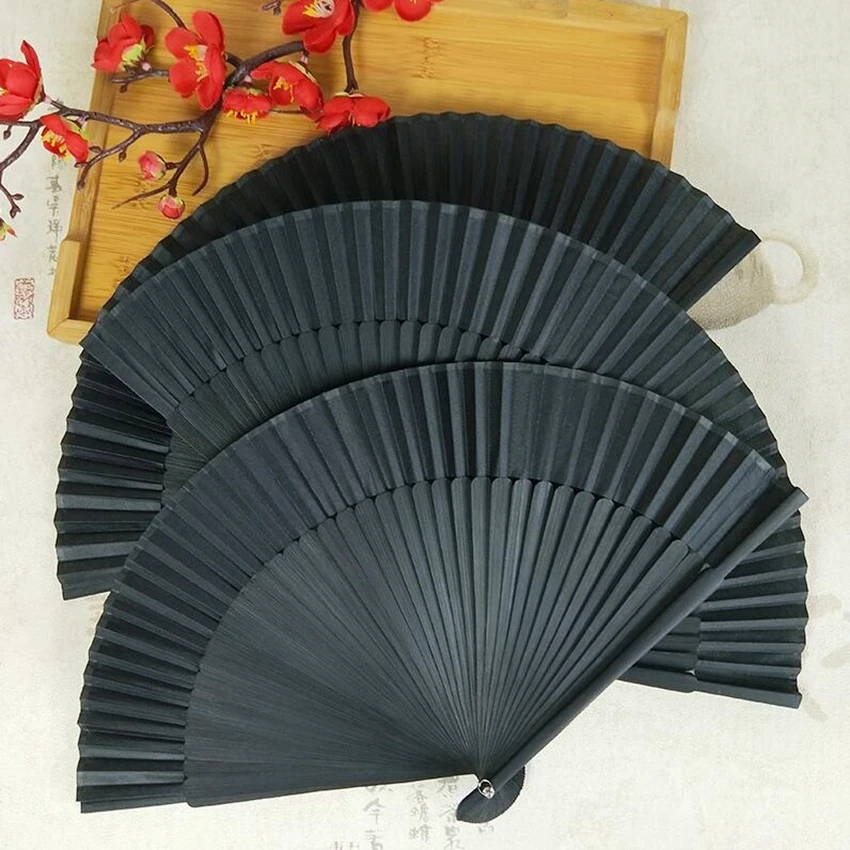 black hand fan03