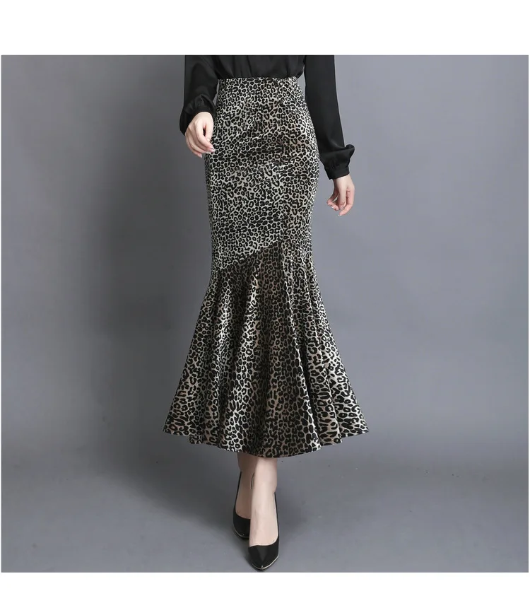 12435140208_1076716741