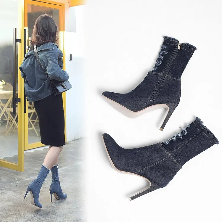 9554599961_1069462119