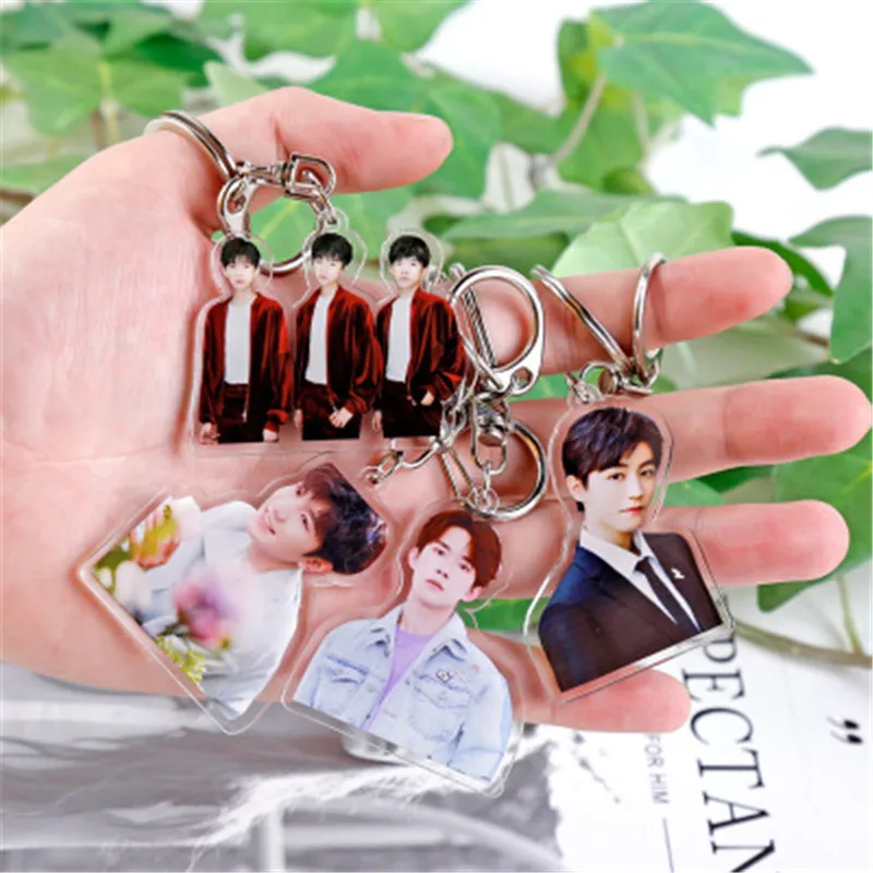 

KPOP TFboys PVC Transparent Acrylic Key Chain Keyring Mini Stand Model JACKSON ROY CARRY Bag Accessory LJ501