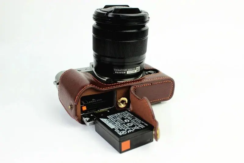 Чехол для камеры из натуральной кожи для FujiFilm Fuji XT10 X-T10 XT20 XT30, кожаный чехол для камеры, наполовину сумка, нижняя крышка, открытая батарея
