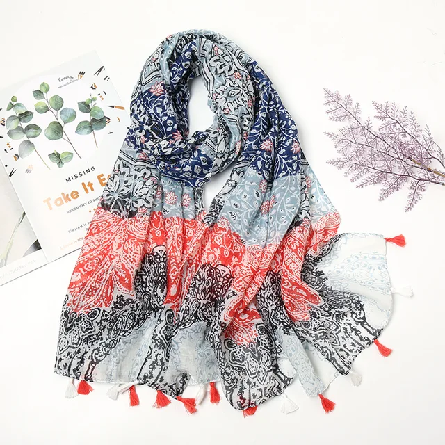 2021 Fashion Luxury Brand Aztec Floral Tassel Viscose Shawl Scarf Lady High Quality Wrap Pashmina Stole Bufandas Muslim Hijab 17