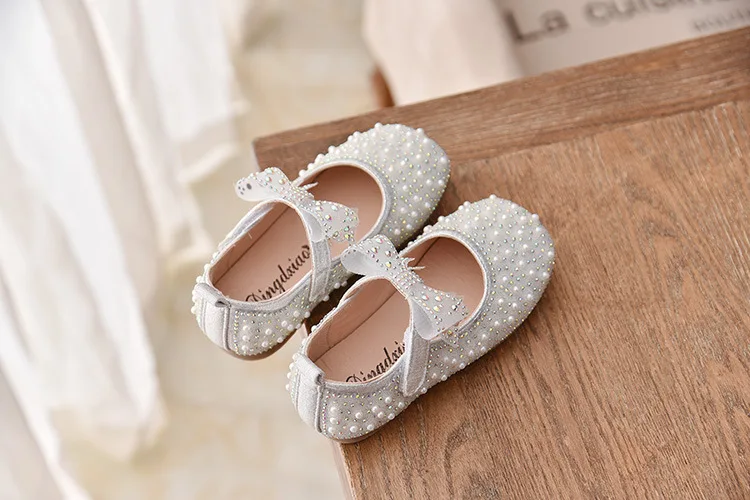 New Girls Single Princess Shoes Pearl Shallow Children's Flat Shose Kid Baby Bowknot Shoes 2022 Spring Autumn B207