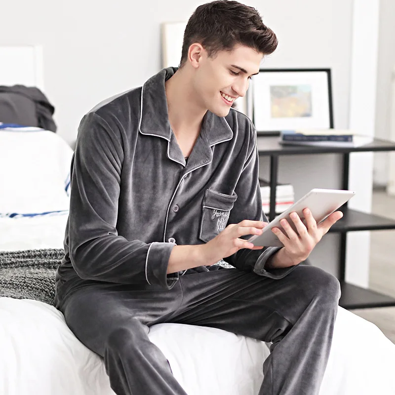 Men Pajamas Set Winter Luxury Thicken Flannel Soft Sleepwear 2 Pcs/Set Tops + Warm Pants Pyjama Set Plus Size Thermal Homewear Men Pajamas Set Winter Luxury Thicken Flannel Soft Sleepwear 2 Pcs/Set Tops + Warm Pants Pyjama Set Plus Size Thermal Homewear