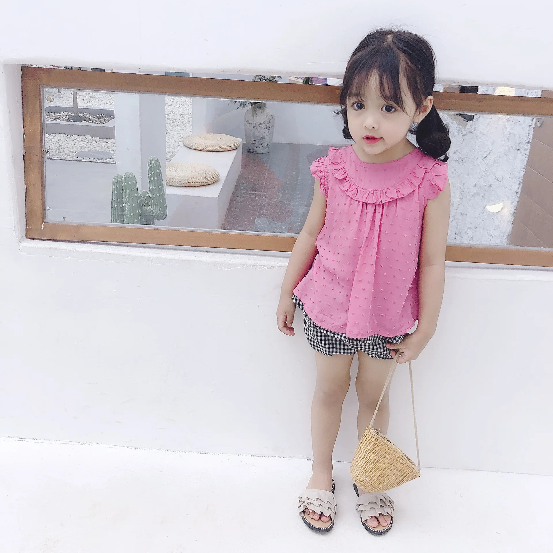 Kids' Korean Style Spotted Doll Blouses Sleeveless Kids Clothes Toddler Teenage Girls Shirts Ruffles Collar Shirts Button Back
