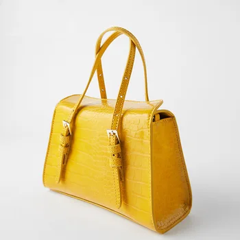 

2020 new female bag flip mini small square bag large capacity single shoulder casual bag handbag shoulder bag
