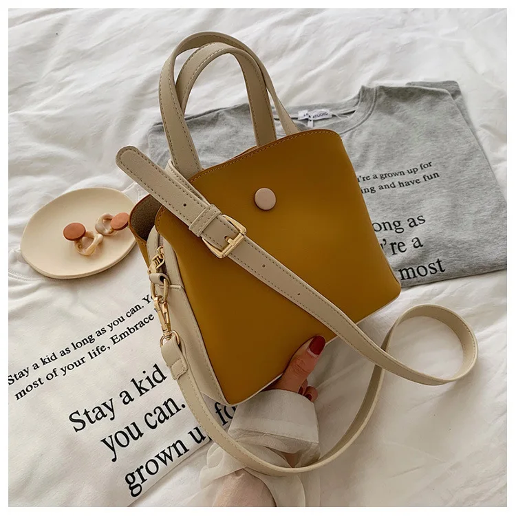 

New Arrival Bag Women's 2020 New Style Versatile Simple Hand Shoulder Bag Fashion Soft Surface Contrast Color Bucket Bag Fashion