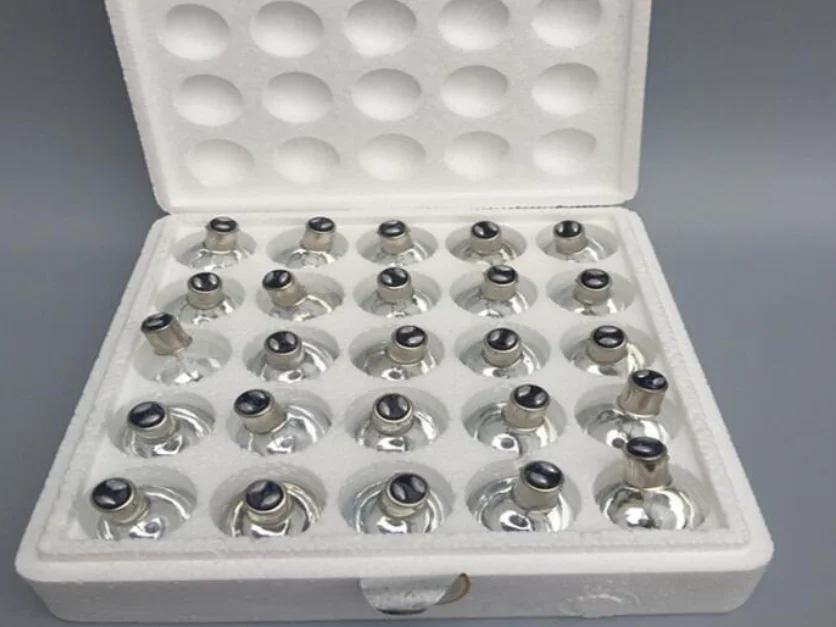 25PCS ba15d 15mm base 24V 25W Medical shadowless lamp bulb Insert button Single hole cold light bulb Surgical light bulbs led light bulb halogen light bulb