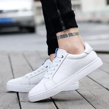 

Little white shoes men's flat net red shoes foreign style early autumn fashion Korean wild casual simple sports casual shoes