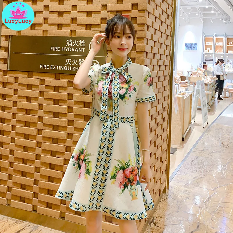 

2019 summer new small fresh net red thin high waist bow short sleeve ageing temperament print dress