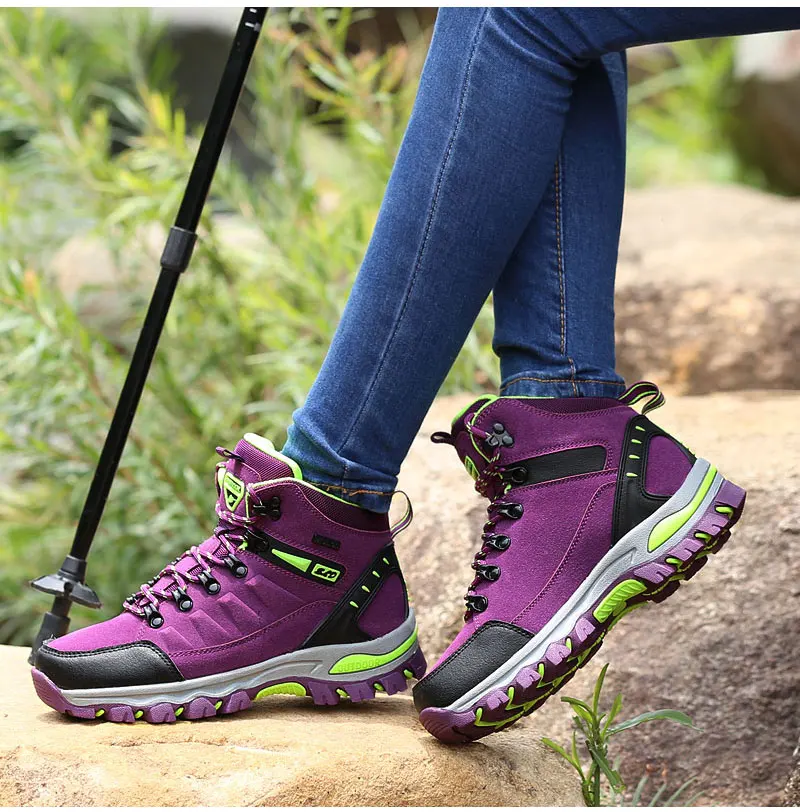 outdoor-hiking-boots-for-men-and-women (18)