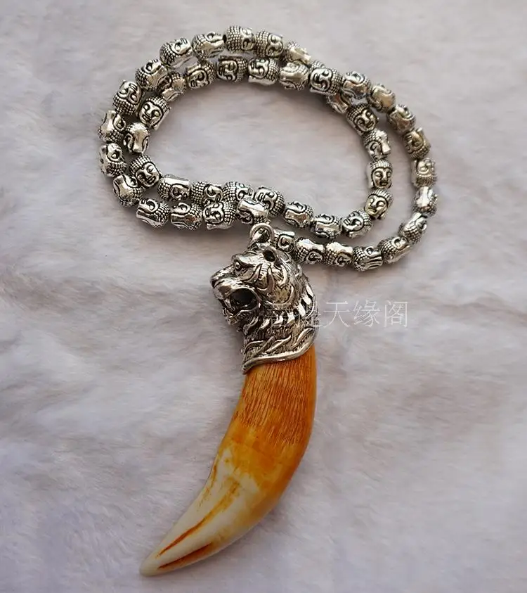 

Free shipping bear tooth pendant pendant big cat teeth animal teeth animal domineering jewelry