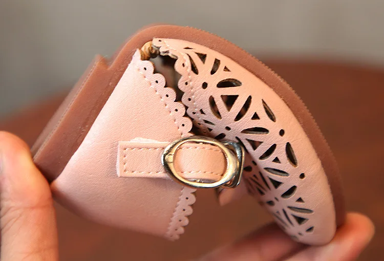 New Summer Autumn Children Shoes Girls Sandals Breathable Princess Leather Shoes for Wedding Party Girls Sport Shoes Dance Shoes