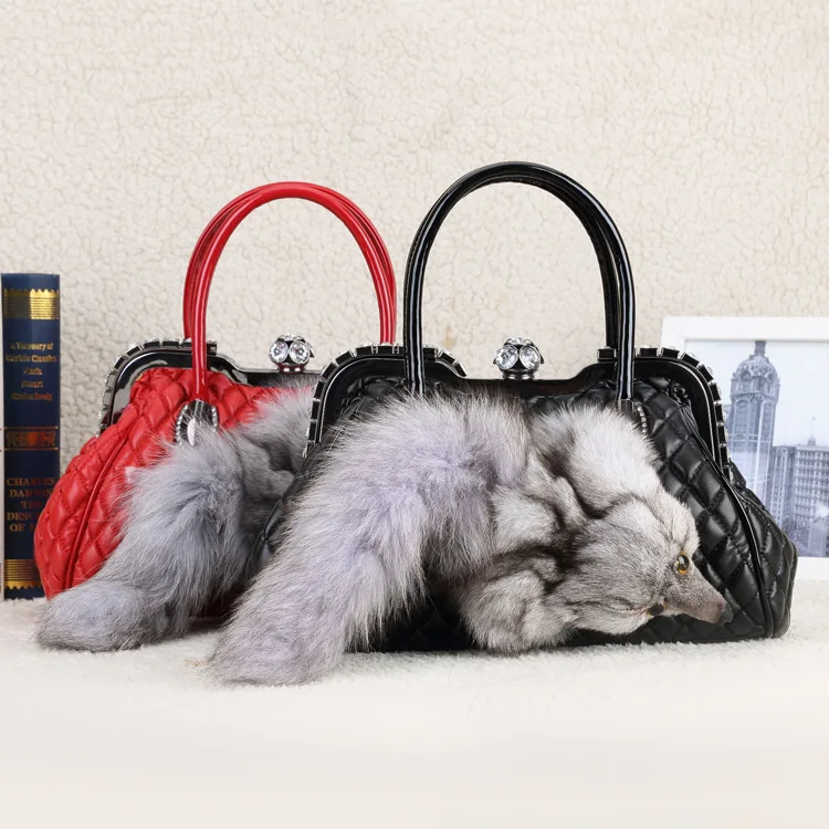 

Woman Fake Fox Wool Handbag Shoulder Straddle Bag Purses Designer Genuine Leather Fashion Trendy Drop Shipping Social Tote