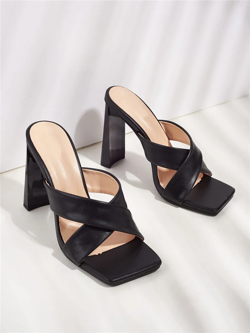 Sandália Mule Toe