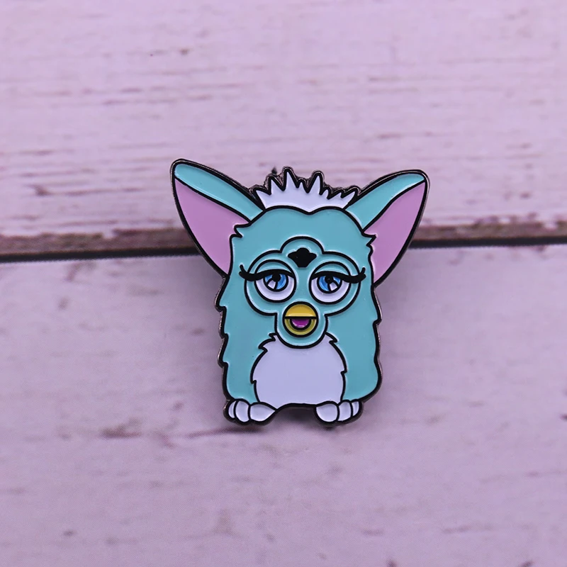 Spilla Furby Vaporwave Smaltata Per Fortuna Non Dice Nulla Spilla