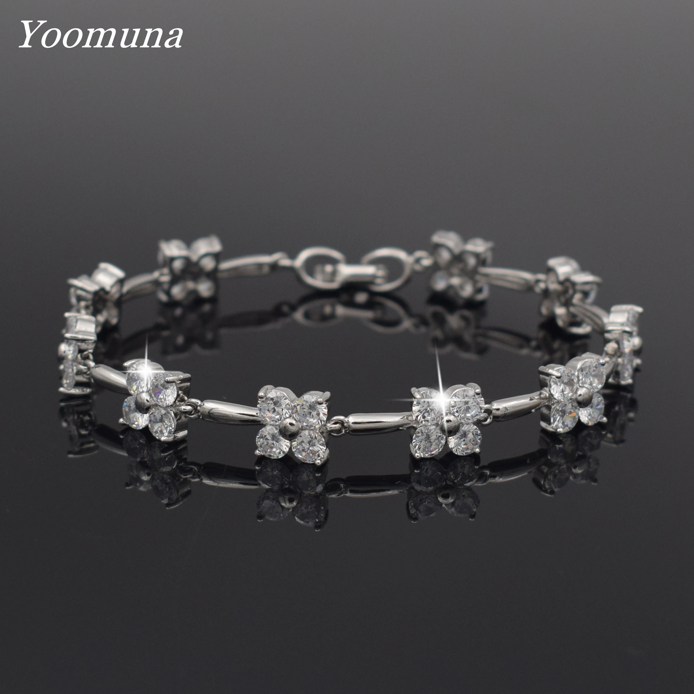 

Luxury Cubic Zirconia Bracelets Iced Out Chain Crystal Wedding Bracelet For Women Silver flower Bracelet Jewelry 2019