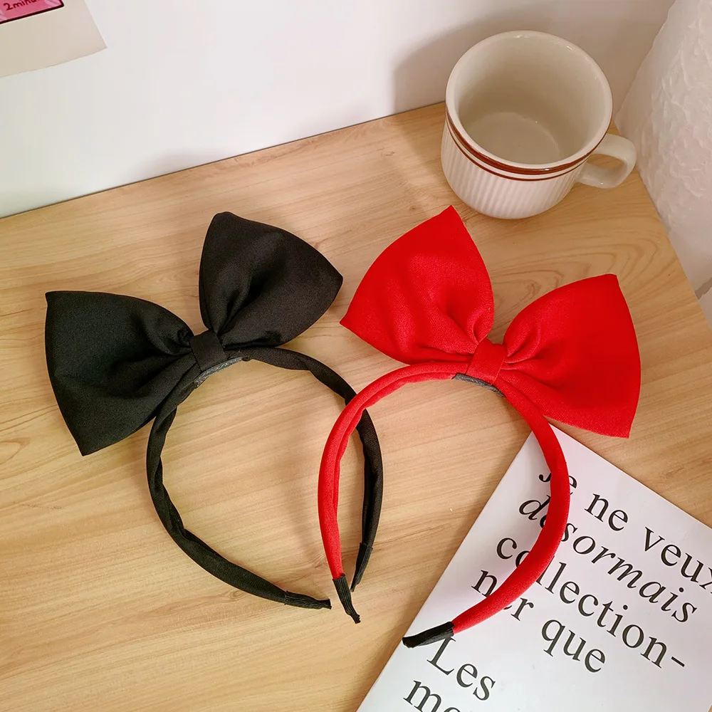 Рисунок 3 - Женский ободок для волос с большим бантом