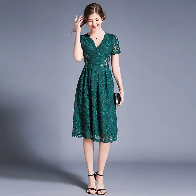 vestido de renda verde