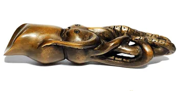 

Y6335 - 2" Good Quality Hand carved Boxwood Netsuke - Pretty Octopus