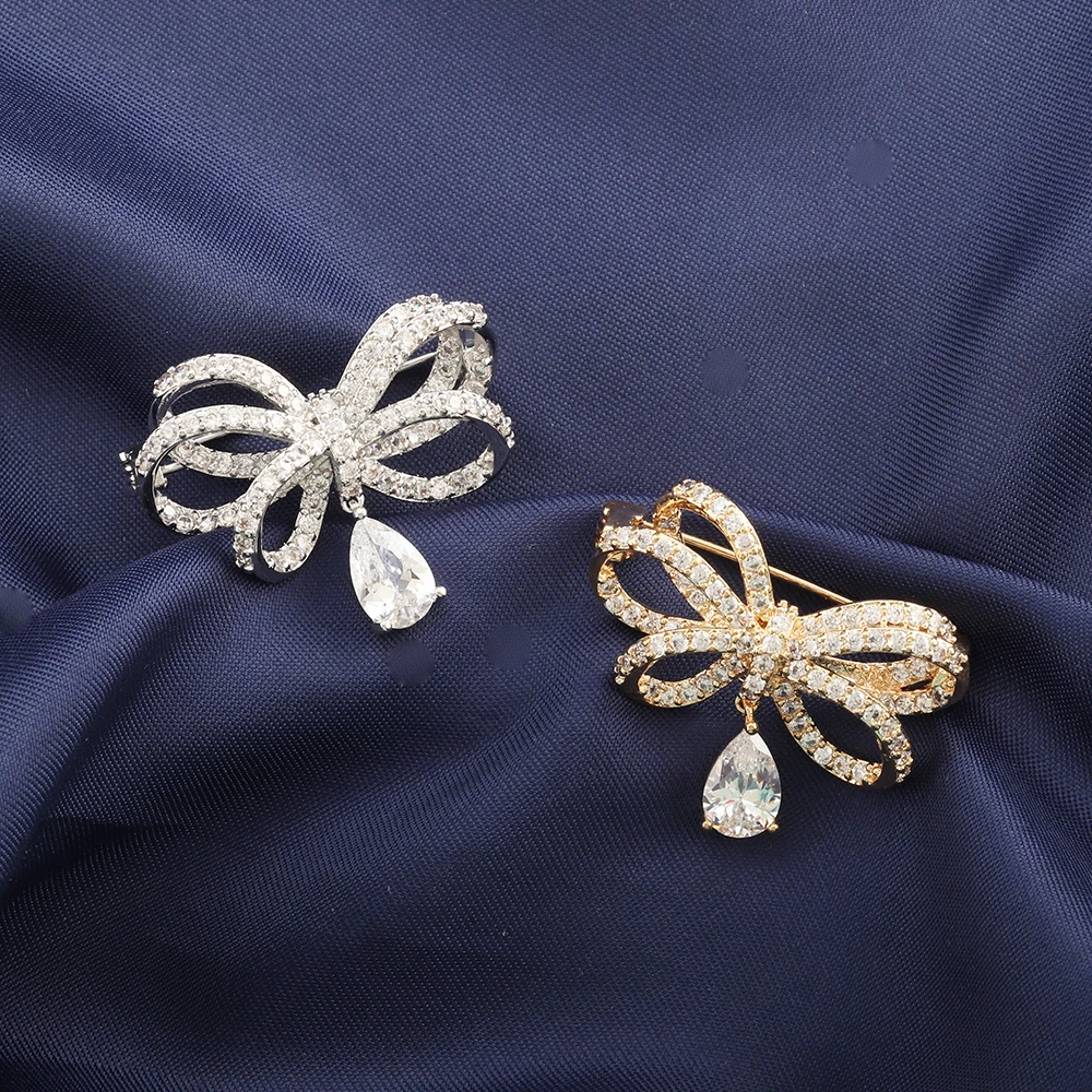 Bowknot High Quality Butterfly Brooch for Women Lovely Gift for Girl Party Small Fashion Shiny Zircon Brooch Popular Team Gift