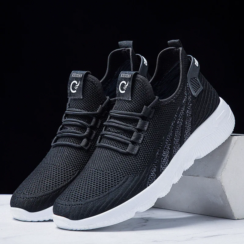 Mens Sneaker Breathable Nonslip Wearresistant Outdoor Walking Men Sport Shoes Hot Sale Light Running Shoes Comfortable Casual