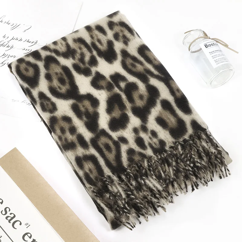 

Fashion Winter Scarf Women Pashmina Cashmere Feel Scarfs for Ladies Scarf Women Tassel Scarf Leopard Print Wool Scarf Warm