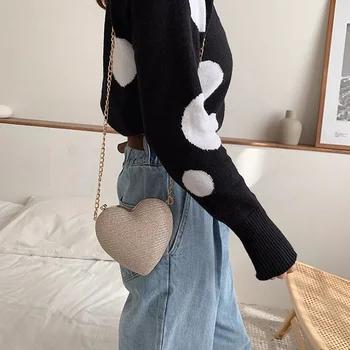 

High Quality Shell Bag Cute Girl Lady Metal Frame Bags Horizontal Section Striped Chain Design Women Shoulder Bags Heart Shaped