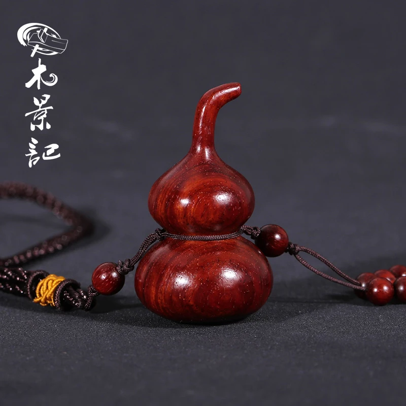 

Mujingji Fulu Carved Gourd Hand Pieces India Pterocarpus Santalinus Decoraive Hangings Car Hanging Gift for Males