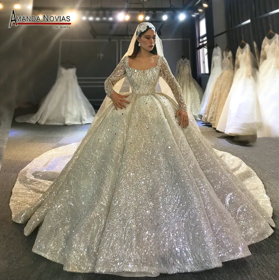 Vestido de noiva de luxo princesa dubai personalizado com mangas