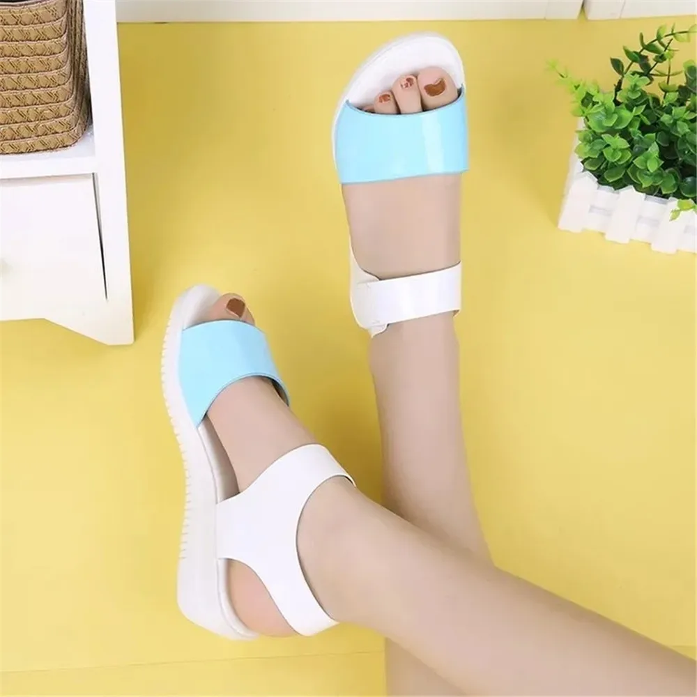 2022 New Women Sport Sandals Comfortable Roman Wedge Low Heels Beach